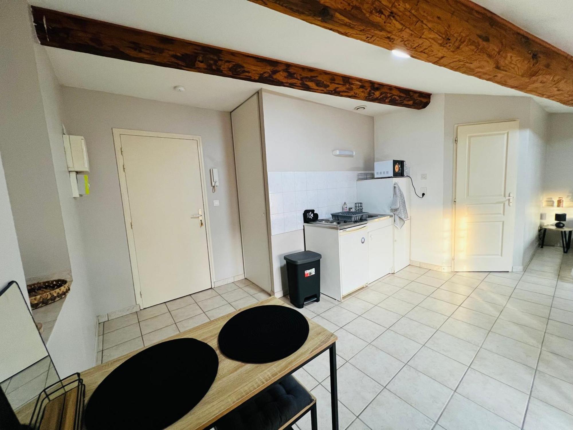 A Valence, Drome Apartment Valence (Drome)